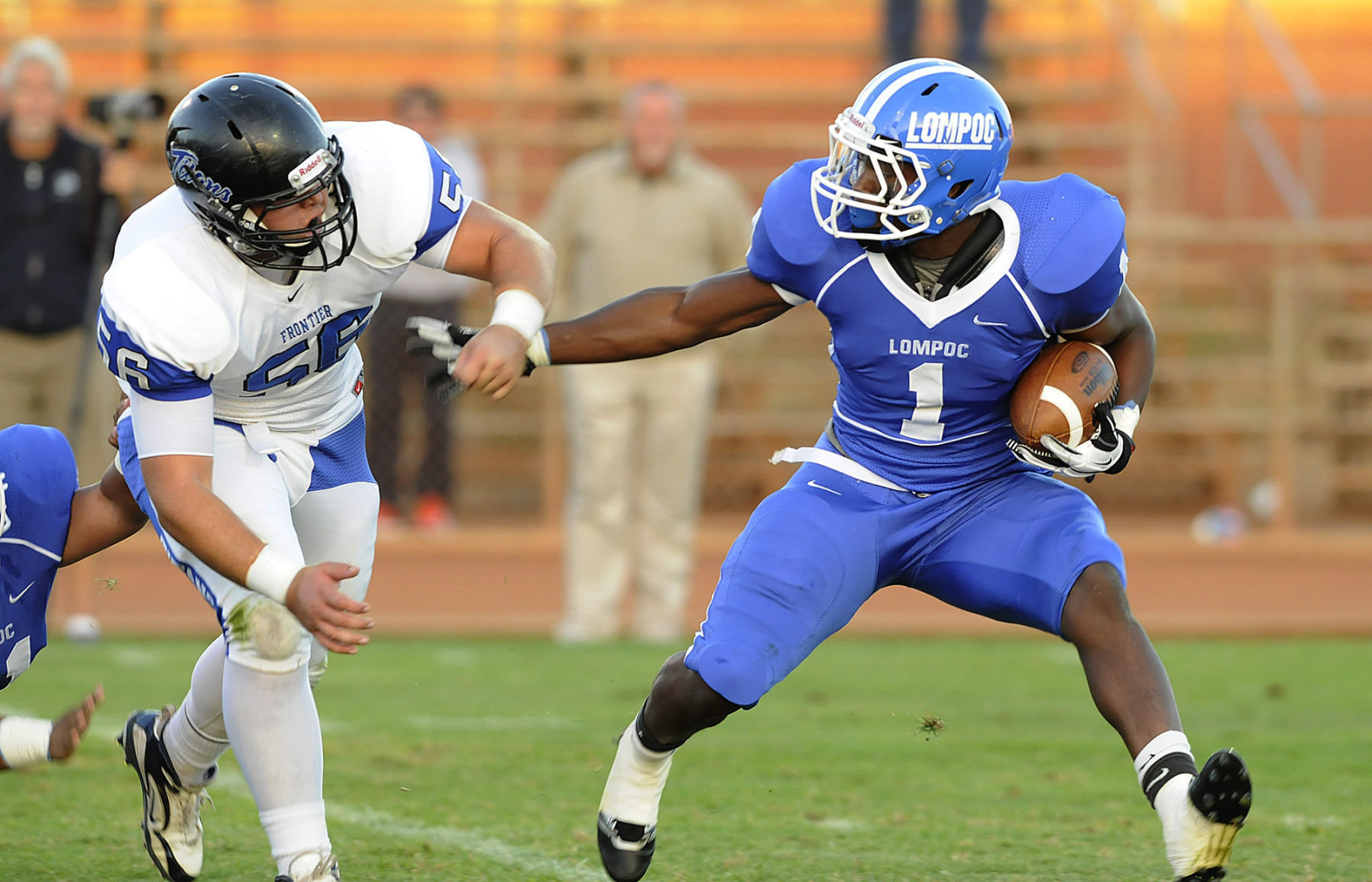 083112 Frontier LHS fb 14.jpg